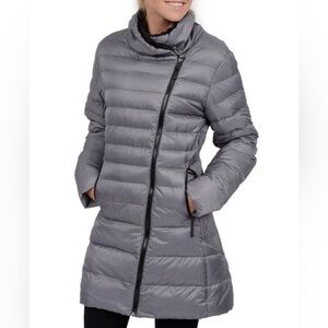 Champion Women's Gray Puffer Jacket - Small